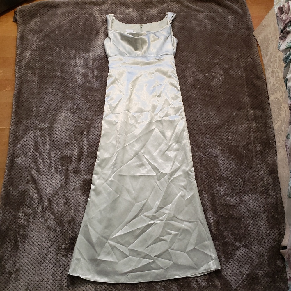 Watters and Watters Pale green dress - Picture 2 of 4